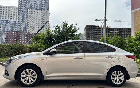 Hyundai Solaris II рестайлинг, 2018 год, 1 450 000 рублей, 2 фотография
