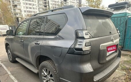Toyota Land Cruiser Prado 150 рестайлинг 2, 2019 год, 5 500 000 рублей, 5 фотография