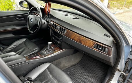 BMW 3 серия, 2005 год, 630 000 рублей, 8 фотография