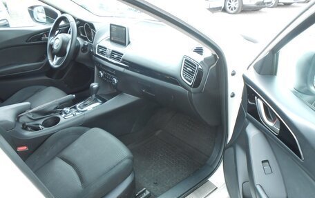 Mazda 3, 2014 год, 1 220 000 рублей, 13 фотография