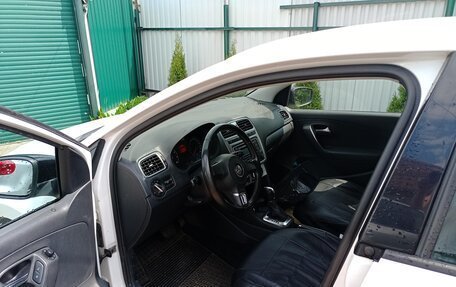 Volkswagen Polo VI (EU Market), 2013 год, 730 000 рублей, 5 фотография