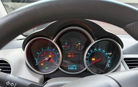 Chevrolet Cruze II, 2010 год, 795 000 рублей, 36 фотография