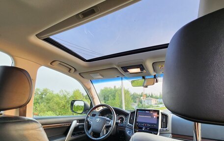 Toyota Land Cruiser 200, 2015 год, 6 300 000 рублей, 15 фотография