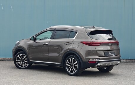 KIA Sportage IV рестайлинг, 2019 год, 2 390 000 рублей, 2 фотография