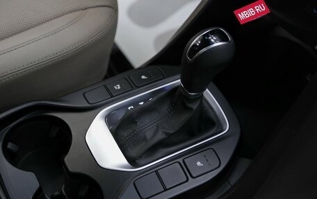 Hyundai Santa Fe III рестайлинг, 2016 год, 2 149 000 рублей, 10 фотография