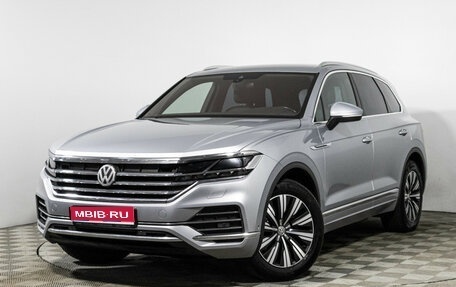 Volkswagen Touareg III, 2018 год, 4 449 700 рублей, 1 фотография