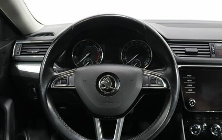 Skoda Superb III рестайлинг, 2018 год, 1 569 000 рублей, 15 фотография