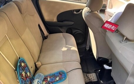Honda Fit III, 2011 год, 870 000 рублей, 8 фотография