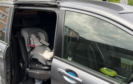 Honda Freed I, 2012 год, 1 490 000 рублей, 2 фотография