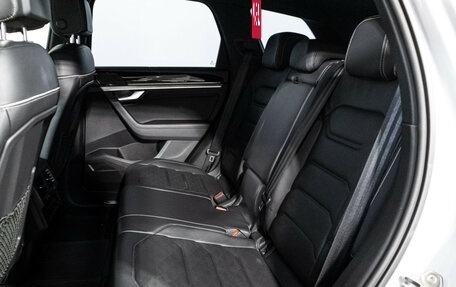 Volkswagen Touareg III, 2018 год, 4 449 700 рублей, 10 фотография