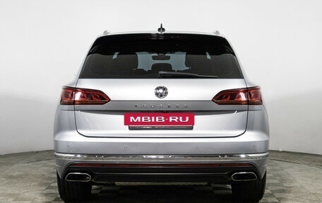 Volkswagen Touareg III, 2018 год, 4 449 700 рублей, 6 фотография