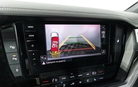 Volkswagen Touareg III, 2018 год, 4 449 700 рублей, 16 фотография