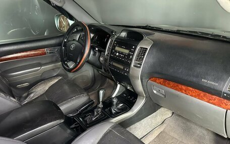 Toyota Land Cruiser 100 рестайлинг 2, 2003 год, 1 650 000 рублей, 11 фотография