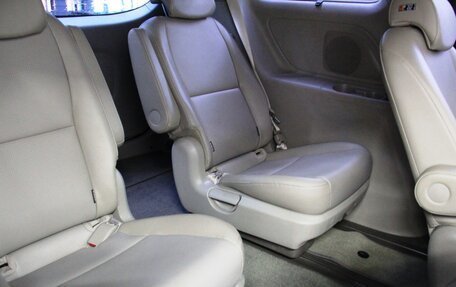 KIA Carnival III, 2019 год, 2 700 000 рублей, 26 фотография