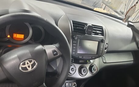 Toyota RAV4, 2011 год, 1 650 000 рублей, 17 фотография