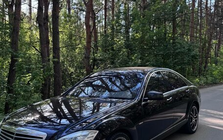 Mercedes-Benz S-Класс, 2010 год, 1 790 000 рублей, 4 фотография