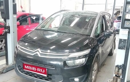 Citroen C4 Picasso II рестайлинг, 2016 год, 1 050 000 рублей, 1 фотография