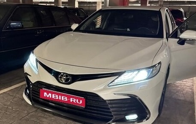 Toyota Camry, 2021 год, 3 990 000 рублей, 1 фотография