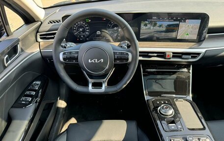 KIA K5, 2025 год, 3 998 000 рублей, 15 фотография