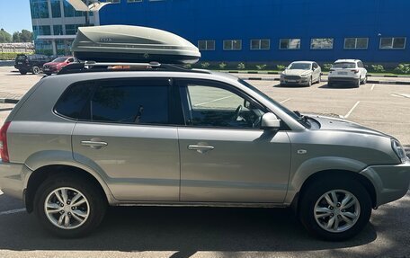 Hyundai Tucson III, 2008 год, 780 000 рублей, 4 фотография