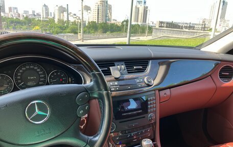 Mercedes-Benz CLS, 2007 год, 1 350 000 рублей, 20 фотография