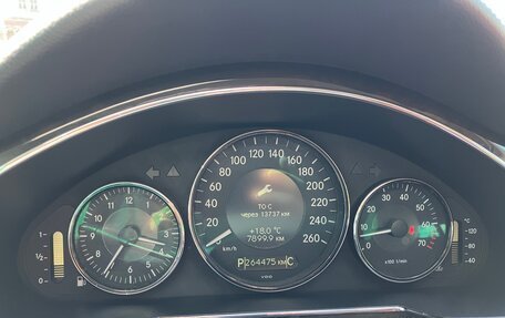 Mercedes-Benz CLS, 2007 год, 1 350 000 рублей, 26 фотография