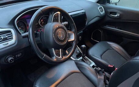 Jeep Compass II, 2018 год, 2 300 000 рублей, 6 фотография