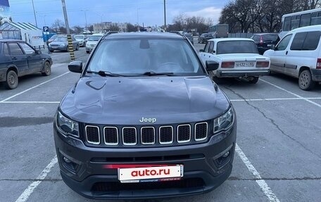 Jeep Compass II, 2018 год, 2 300 000 рублей, 2 фотография