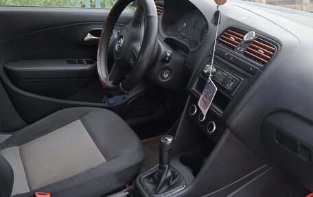Volkswagen Polo VI (EU Market), 2012 год, 650 000 рублей, 7 фотография