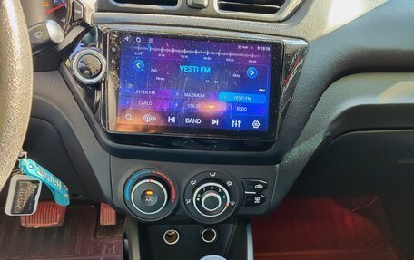 KIA Rio III рестайлинг, 2014 год, 1 000 000 рублей, 13 фотография