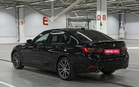 BMW 3 серия, 2019 год, 3 289 000 рублей, 10 фотография