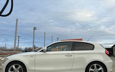 BMW 1 серия, 2011 год, 950 000 рублей, 5 фотография
