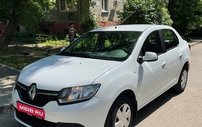 Renault Logan II, 2017 год, 900 000 рублей, 1 фотография