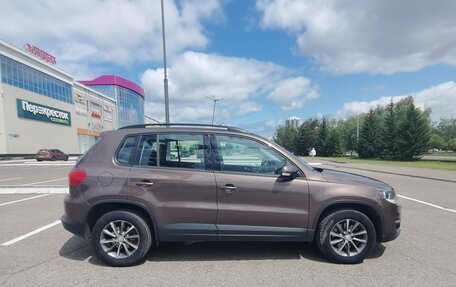 Volkswagen Tiguan I, 2016 год, 1 600 000 рублей, 3 фотография
