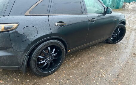 Infiniti FX I, 2007 год, 1 050 000 рублей, 18 фотография