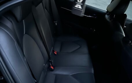 Toyota Camry, 2021 год, 3 050 000 рублей, 6 фотография