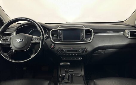 KIA Sorento III Prime рестайлинг, 2018 год, 2 300 000 рублей, 7 фотография