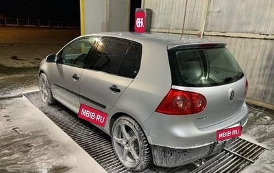 Volkswagen Golf V, 2004 год, 620 000 рублей, 1 фотография