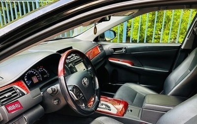 Toyota Camry, 2012 год, 2 000 000 рублей, 1 фотография