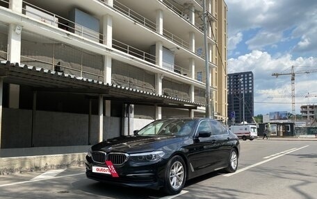 BMW 5 серия, 2019 год, 1 990 000 рублей, 9 фотография