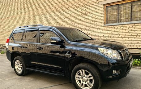 Toyota Land Cruiser Prado 150 рестайлинг 2, 2011 год, 3 150 000 рублей, 13 фотография