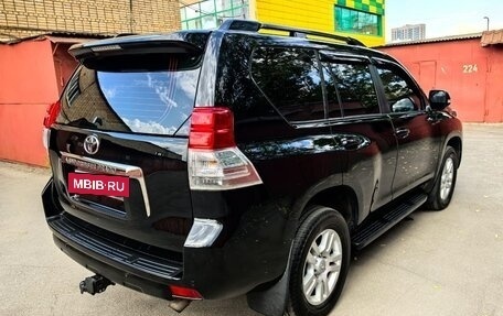 Toyota Land Cruiser Prado 150 рестайлинг 2, 2011 год, 3 150 000 рублей, 12 фотография