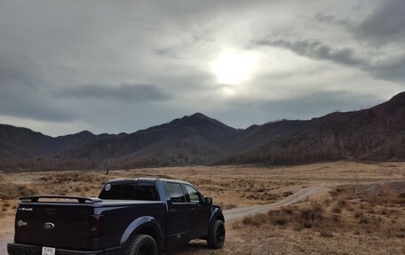Ford F-150 XIII, 2004 год, 1 800 000 рублей, 2 фотография