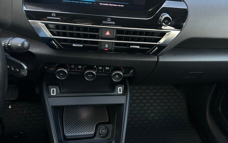 Citroen C4, 2021 год, 2 200 000 рублей, 23 фотография