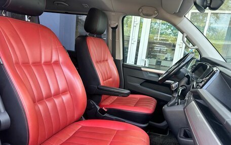 Volkswagen Multivan T6 рестайлинг, 2020 год, 6 199 000 рублей, 8 фотография
