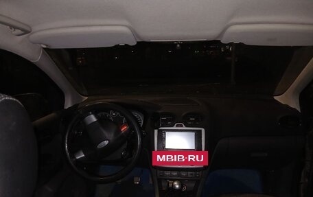 Ford Focus II рестайлинг, 2005 год, 249 999 рублей, 13 фотография