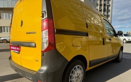 Renault Dokker, 2018 год, 999 999 рублей, 2 фотография