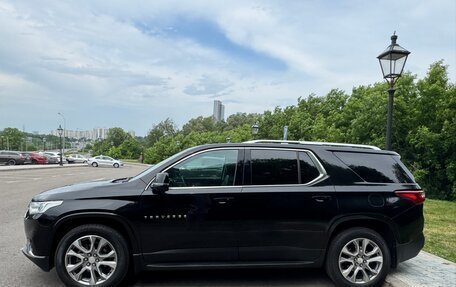 Chevrolet Traverse II, 2021 год, 4 500 000 рублей, 3 фотография