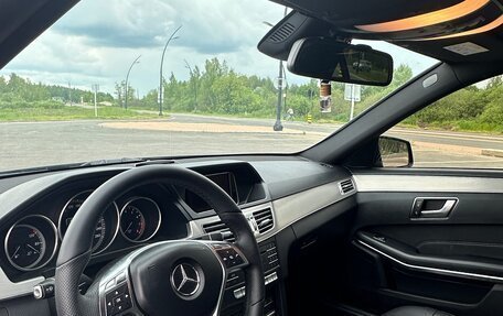 Mercedes-Benz E-Класс, 2015 год, 2 550 000 рублей, 10 фотография