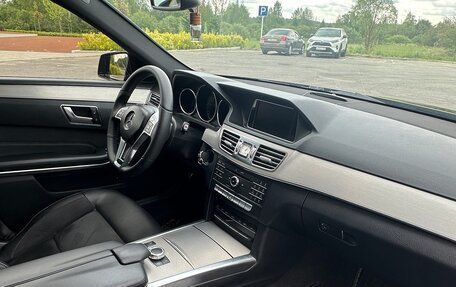 Mercedes-Benz E-Класс, 2015 год, 2 550 000 рублей, 17 фотография